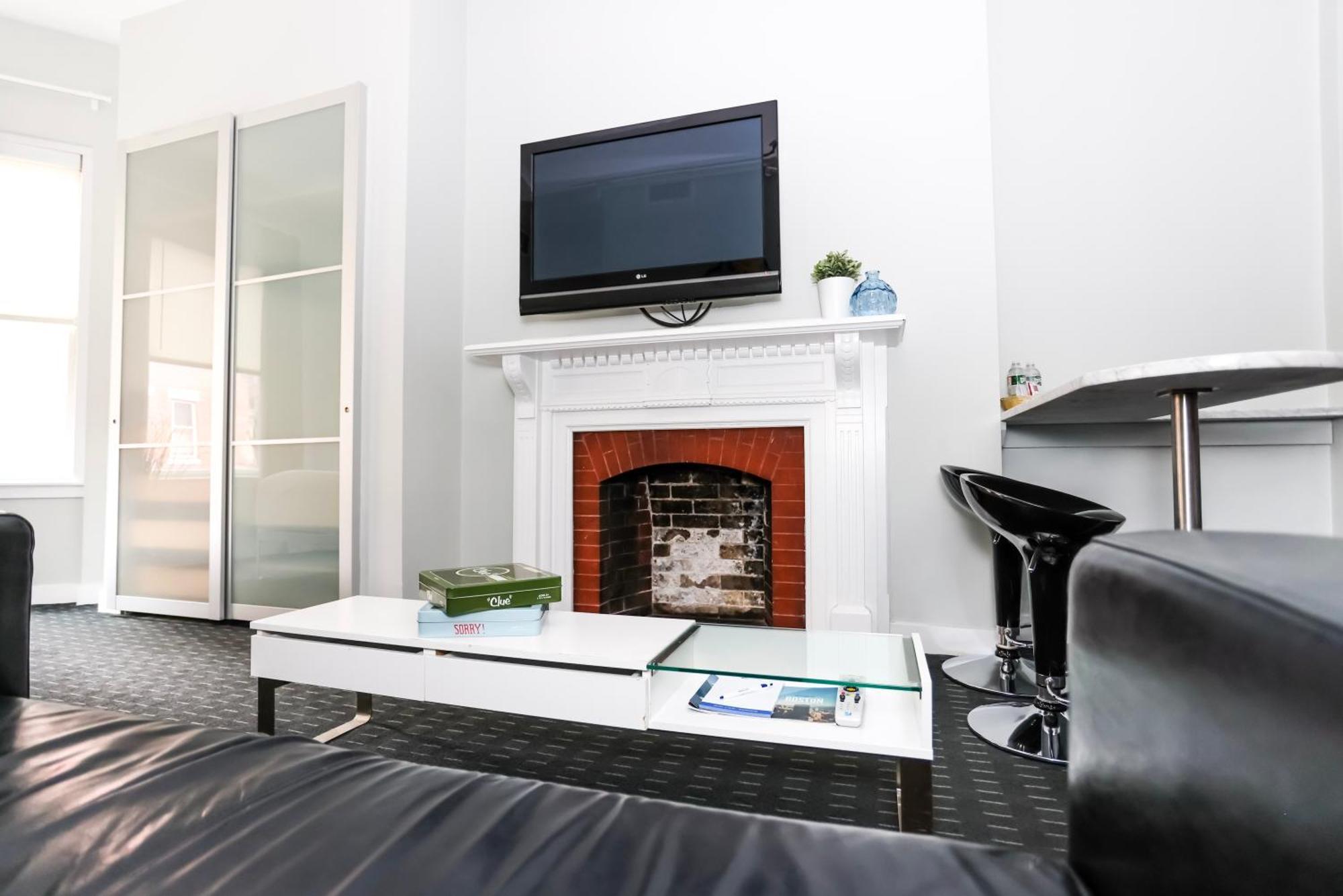 Stylish Newbury Street Studio, #2 Бостон Экстерьер фото