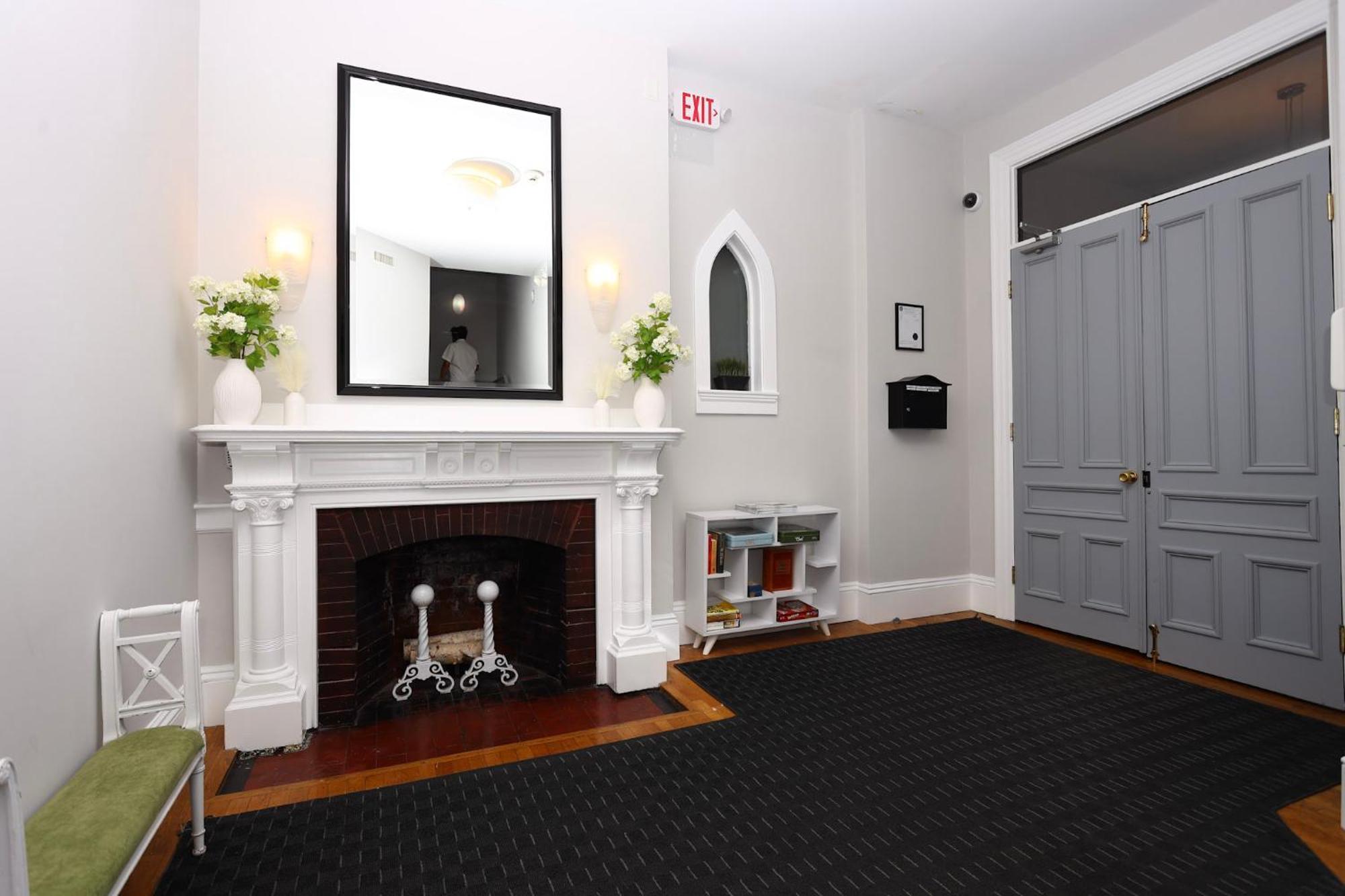 Stylish Newbury Street Studio, #2 Бостон Экстерьер фото
